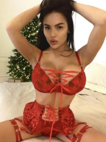 Карина фото 2